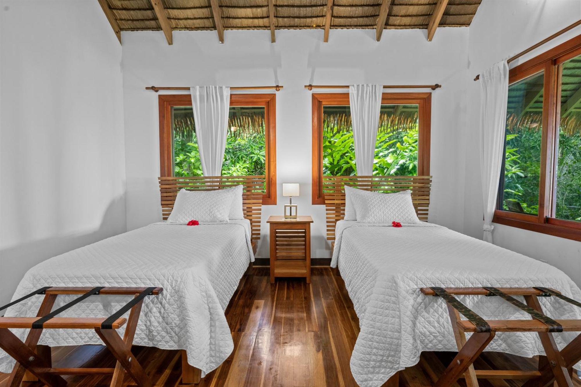 Copa De Arbol Beach & Rainforest Resort Drakes Bay Esterno foto